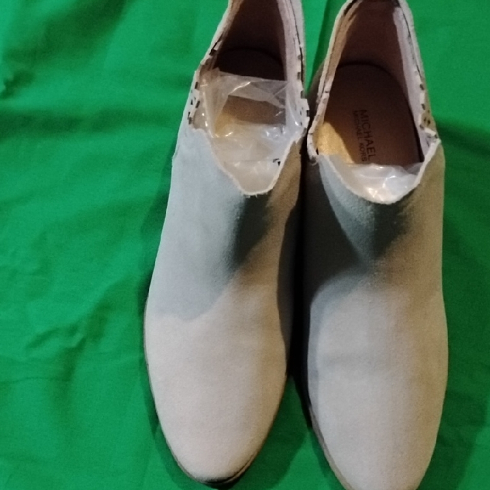 Michael Kors Cream Ankle Booties